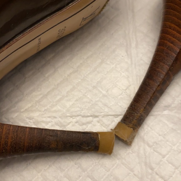 SOLD - Louis Vuitton 36.5 Vernis High Heels - Picture 14 of 17